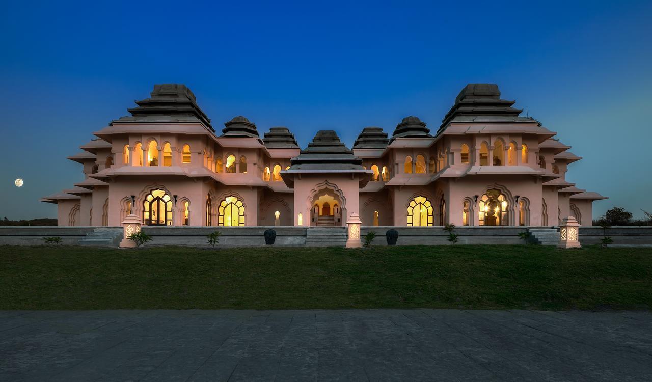 Evolve Back Hampi Hotel Exterior photo